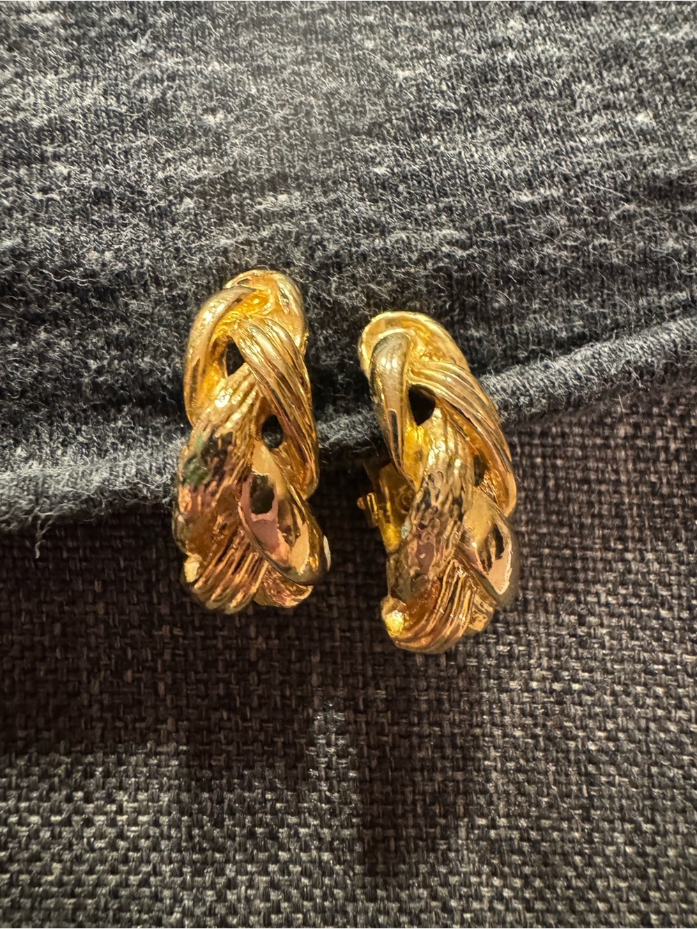 Vintage Gold-Tone Braided Chunky Hoop Clip on Earrings